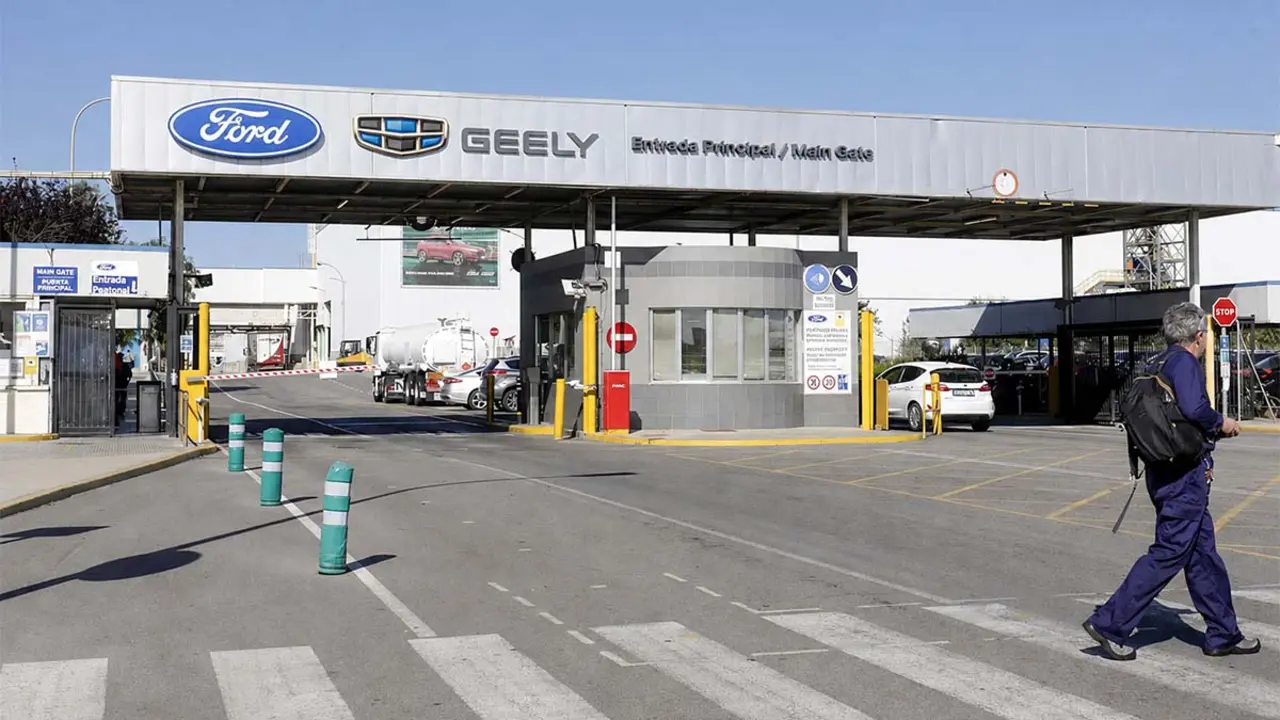 Ford y Geely podr&iacute;an cerrar acuerdo para usar la f&aacute;brica de Valencia