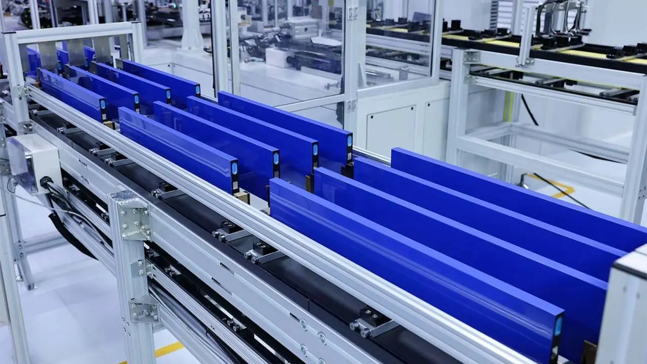 Nueva bater&iacute;a de Geely llamada Short Blade Battery
