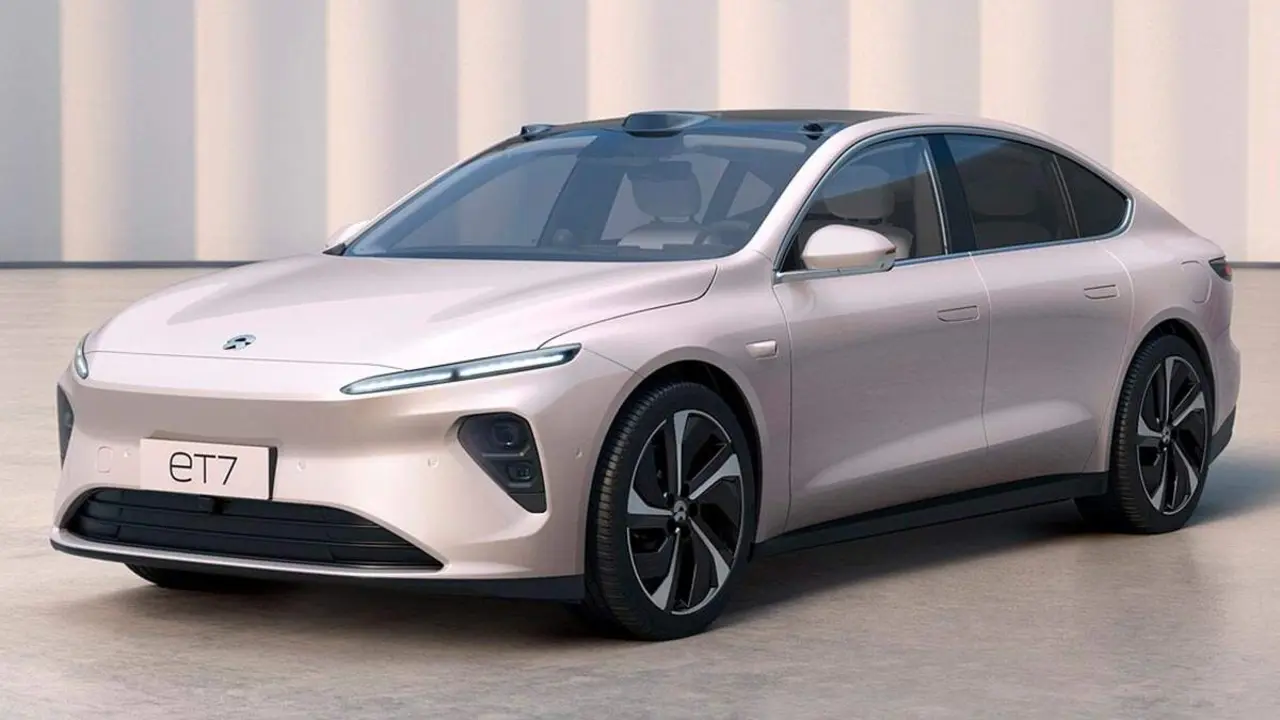 NIO-ET7_