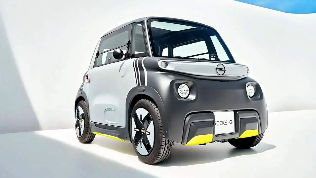 Opel_Rocks-e_