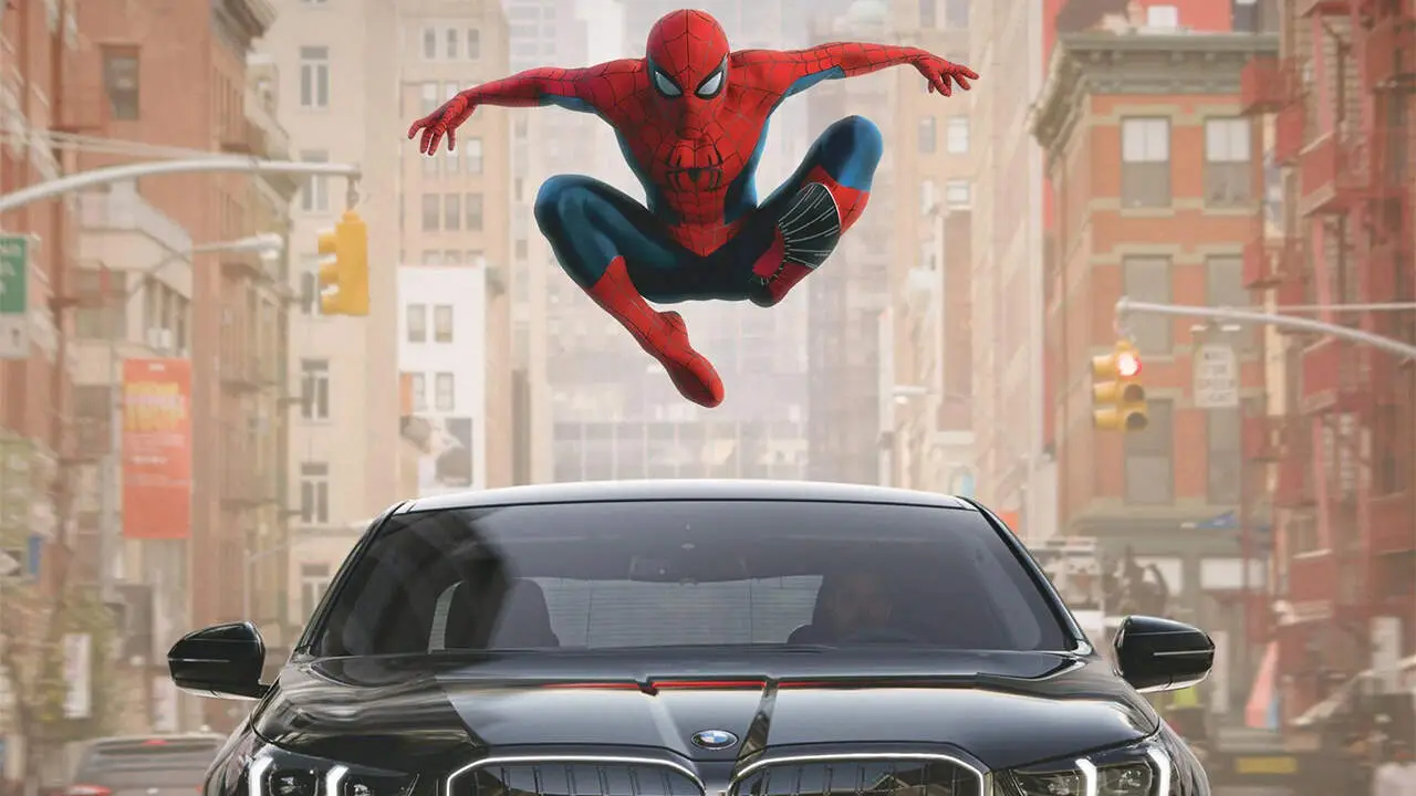BMW mete anuncios de Spider-Man en sus coches