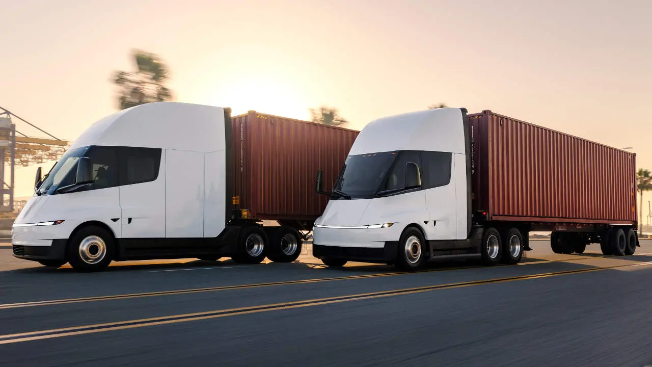 Se confirma el Tesla Semi (cami&oacute;n el&eacute;ctrico) para Europa