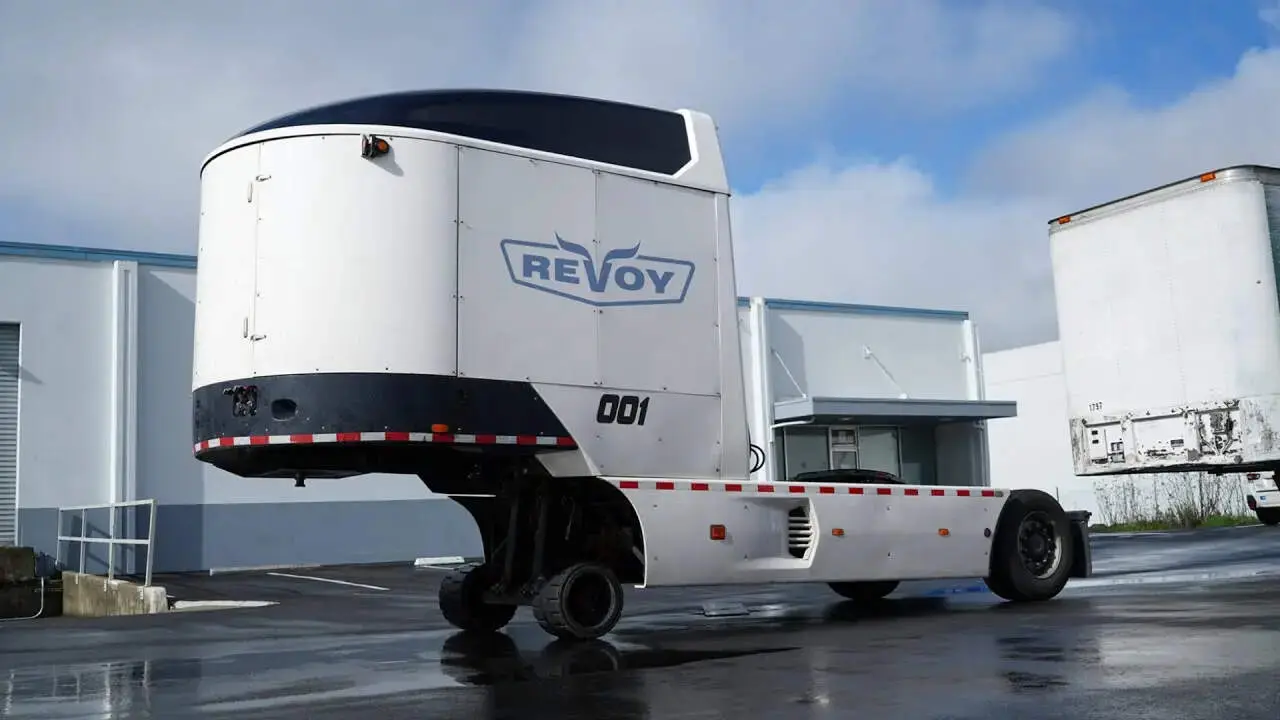 Trailer Revoy convierte el camion en electrico