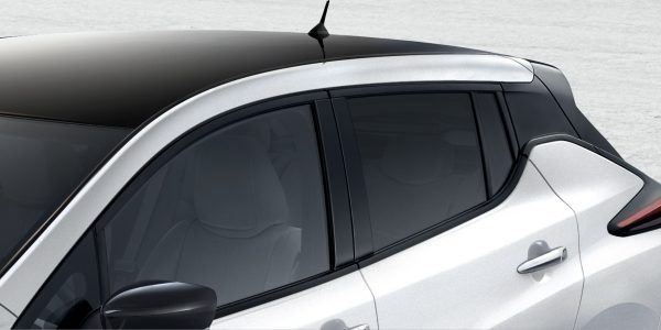 Nissan_Leaf-colores_bitono