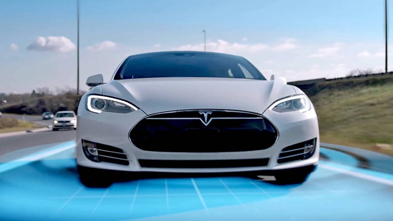 Tesla_AutoPilot2_03