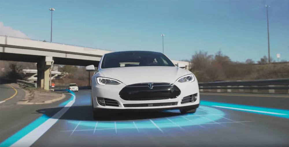 Tesla_AutoPilot2_01