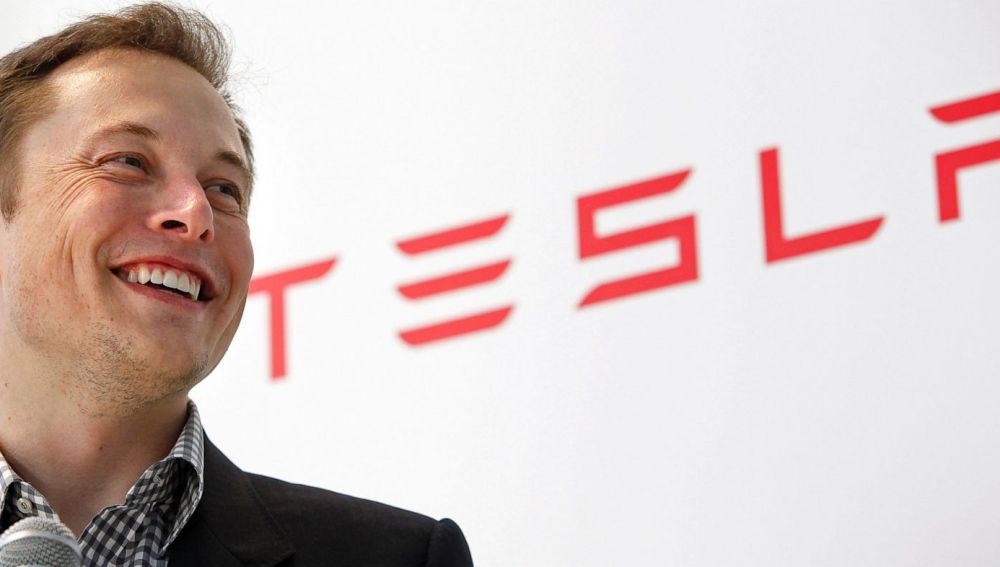Elon-Musk-Tesla