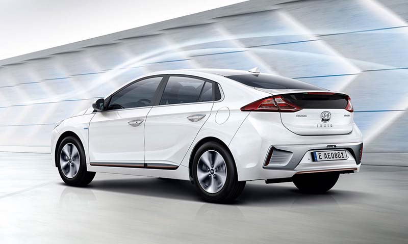 Hyundai-Ioniq-Electrico03
