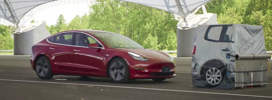 tesla-prueba-choque_frontal-model3_IIHS