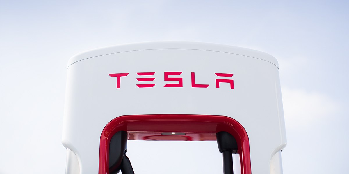 supercharger-tesla-marca