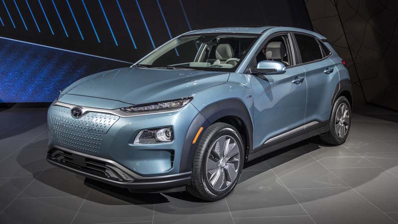 Imagen exterior del Hyundai KONA EV, vehículo totalmente eléctrico.