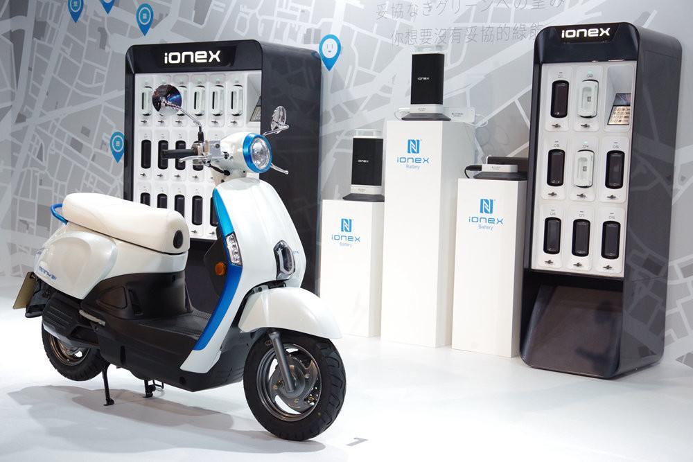 Kymco-Ionex_Commercial01