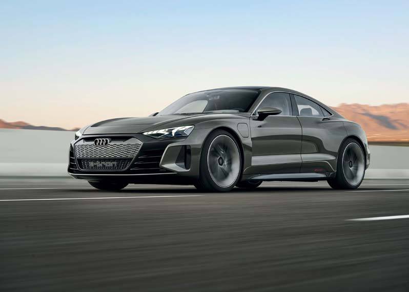 Audi-GT_e-tron-Concept_gris-carretera02