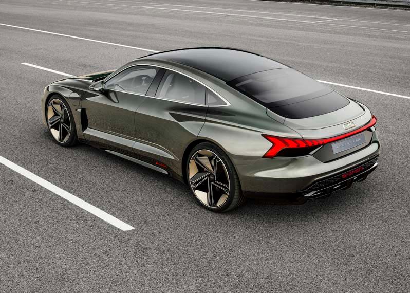 Audi-GT_e-tron-Concept_gris-carretera01