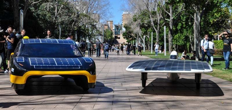 Sunswift-Violeta-coche-solar1