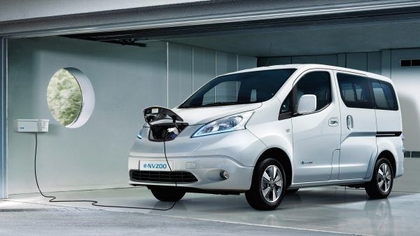 nissan-eNV200-electrica