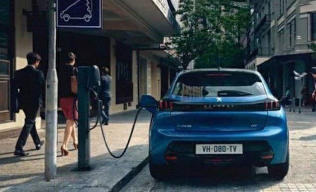 filtradas-imagenes-peugeot-208-debut-salon-ginebra-2019_cargando