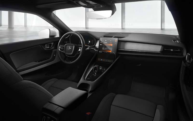 Volvo-Polestar-2_interior-plazas-delanteras