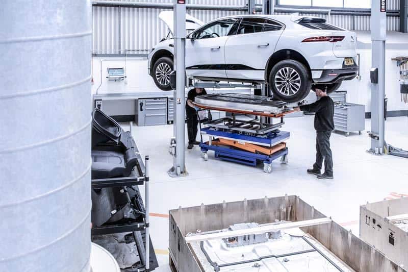 jaguar-i-pace-proyecto-REALITY-reciclado-aluminio3