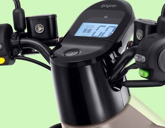 gogoro-3-scooter_pantalla-instrumentos-LCD-retroiluminada