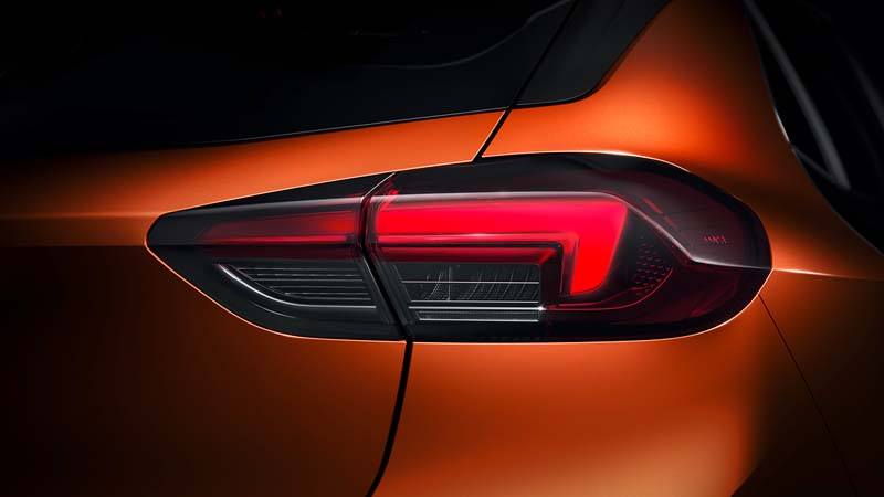 opel-corsa-electrico_luz-trasera