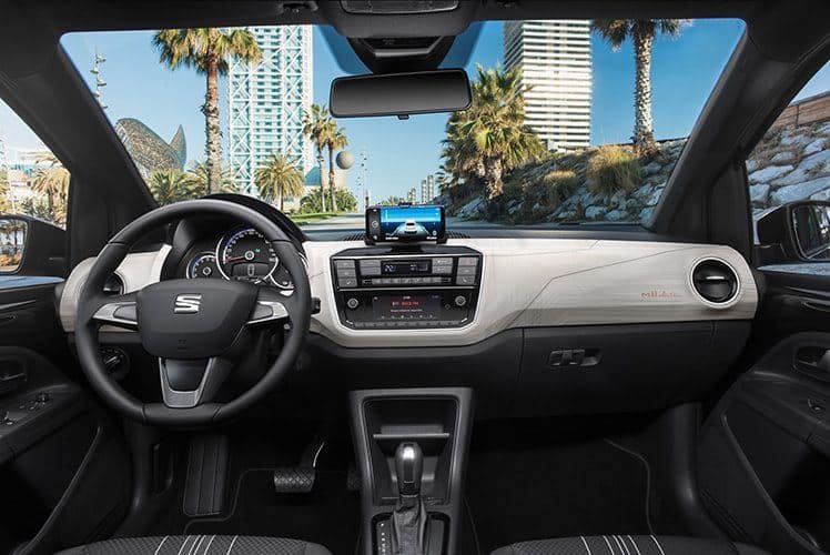 SEAT-Mii-Electric-interior
