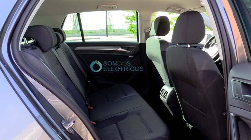 Volkswagen-e_golf-espacio.plazas-traseras