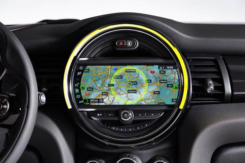 Mini-Electric-SE_pantalla-frontal