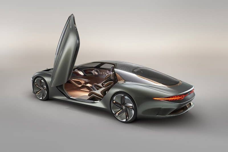 Bentley-EXP-100-GT-concept_trasera-puerta-abierta-conductor