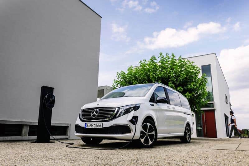 Mercedes-Benz-EQV-5