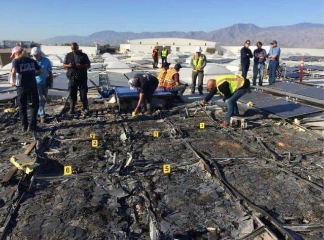 incendio-sistemas-solares-tesla-establecimientos-walmart3