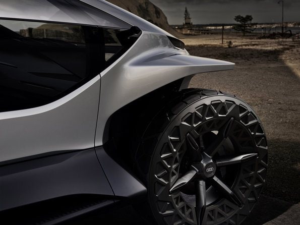 Audi-AI_TRAIL-quattro_ruedas