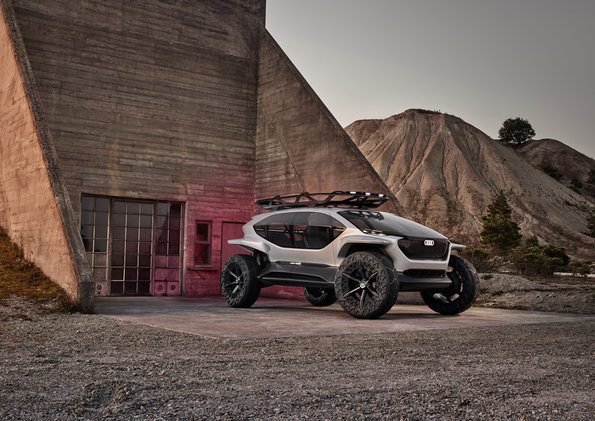 Audi-AI_TRAIL-quattro_lateral