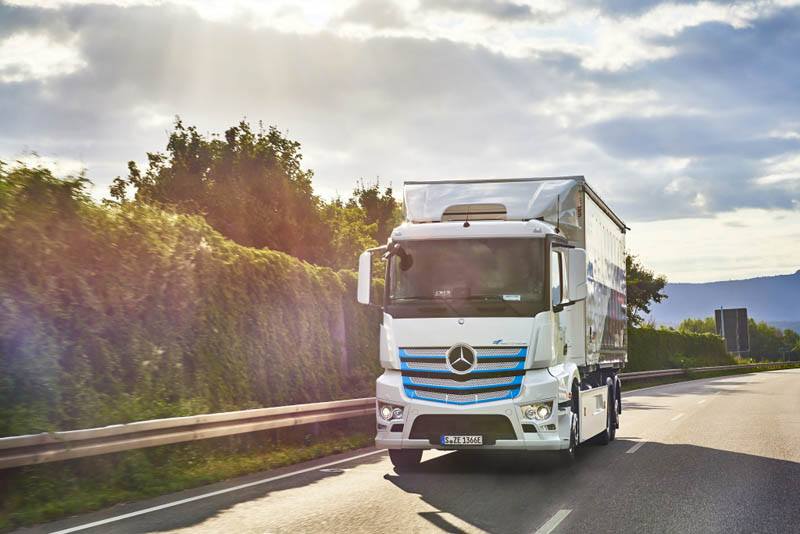 Mercedes-Benz_eActros