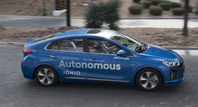 Hyundai-IONIQ-automo-CES-2017