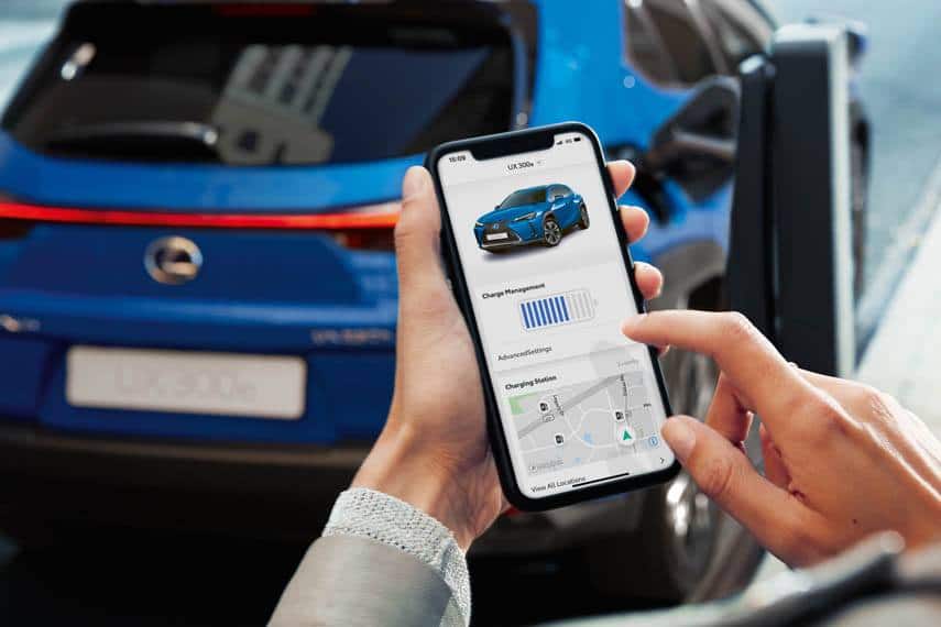 Lexus-UX-300e-electrico_app