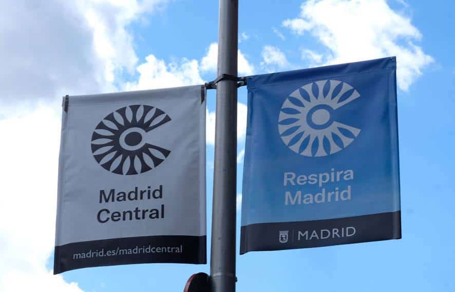 madrid-central-carteles-senalizacion-farolas
