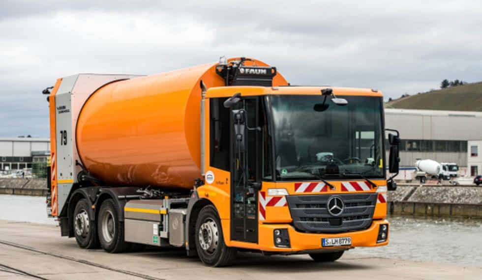 Mercedes-Benz-Econic_combustion