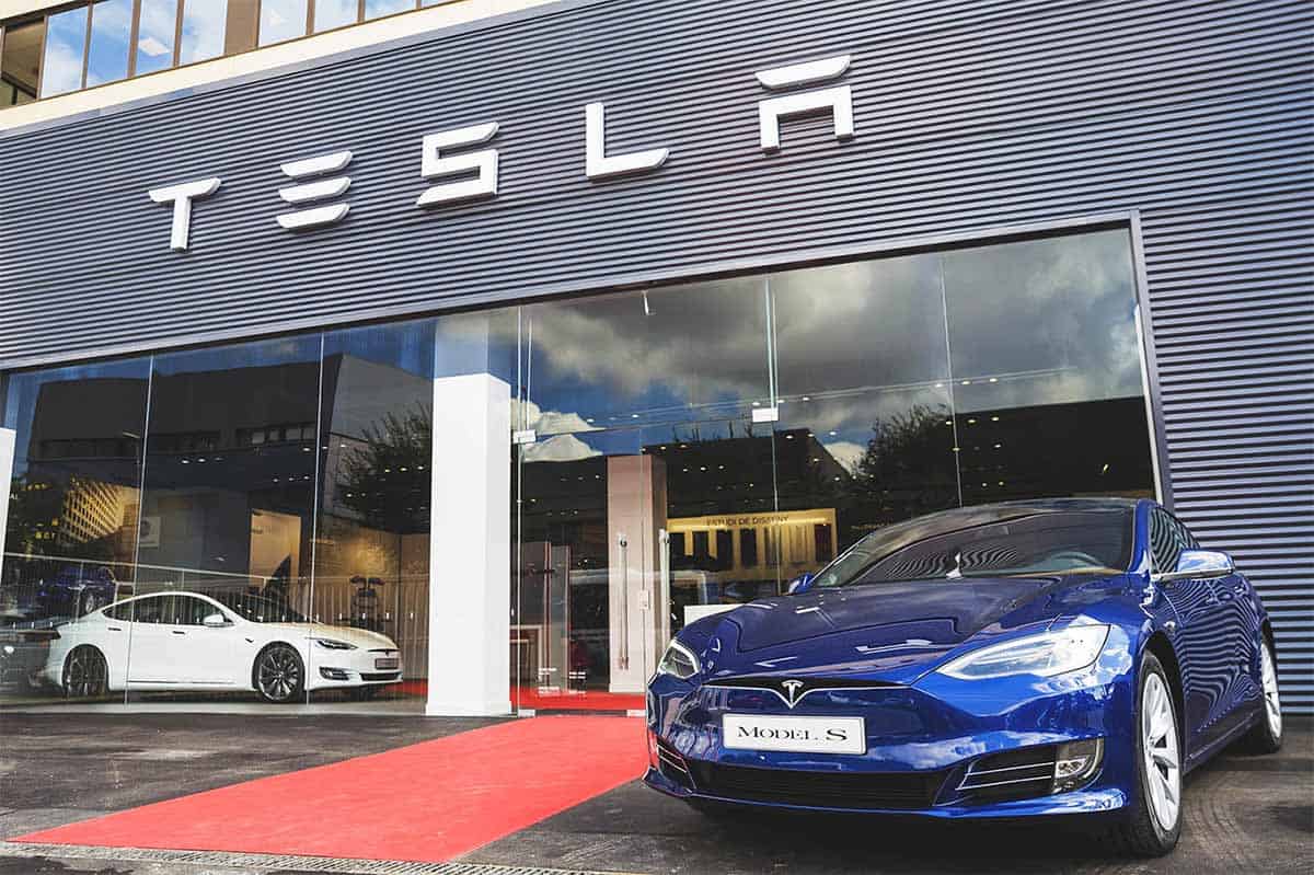 Service Center de Tesla