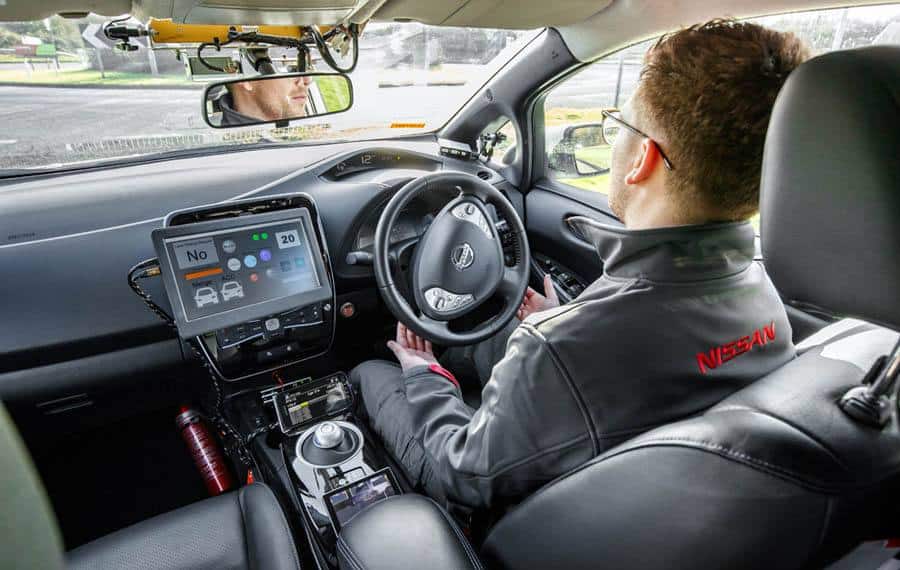 nissan-leaf-equipados-tecnologia-autonoma_3
