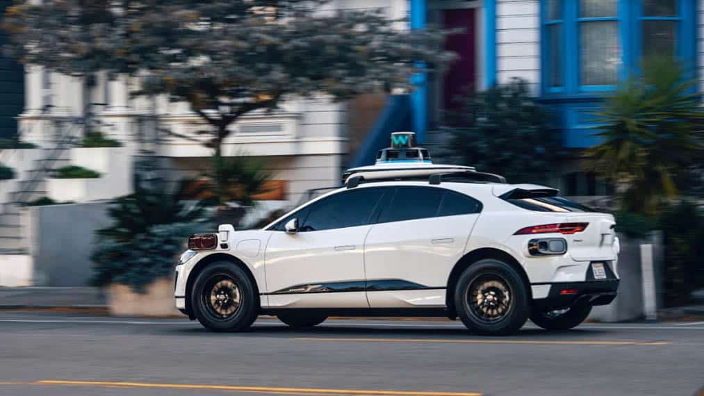 nueva-tecnologia-waymo-quinta-generacion-integrada-jaguar-i_pace-2