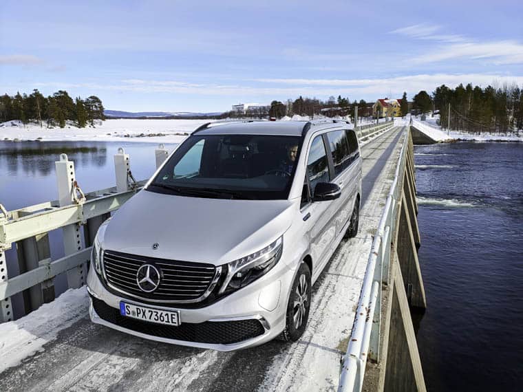 mercedes-benz-eqv_pruebas-invernales-ciruclo-polar-artico_3
