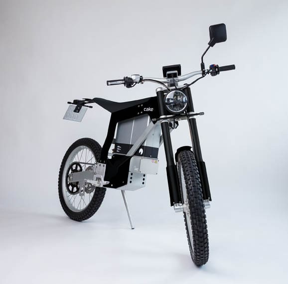 nueva-motocicleta-electrica-cake-kalk-ink-sl_frontal