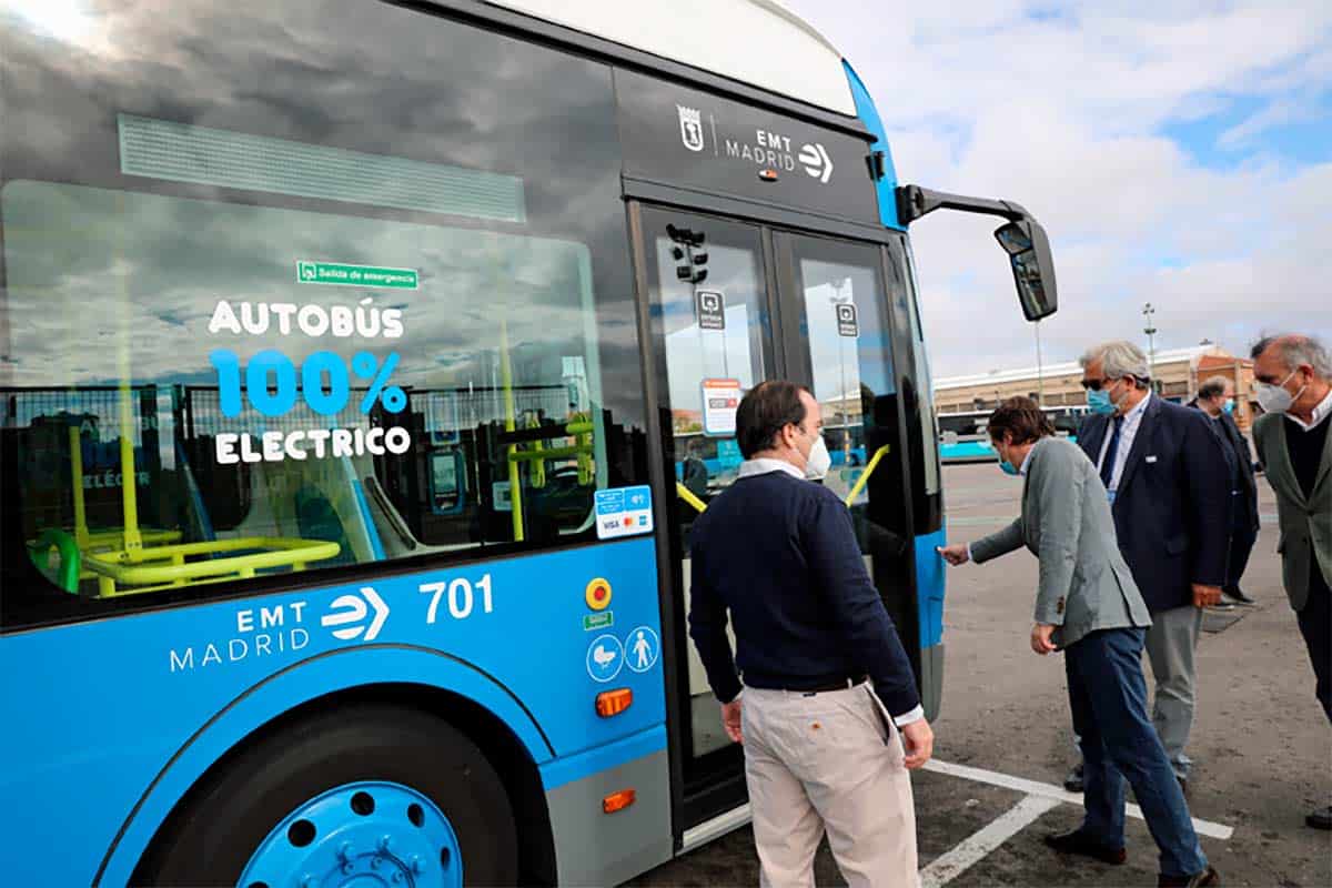 Foto de uno de los autobuses eléctricos del fabricante BYD en Madrid
