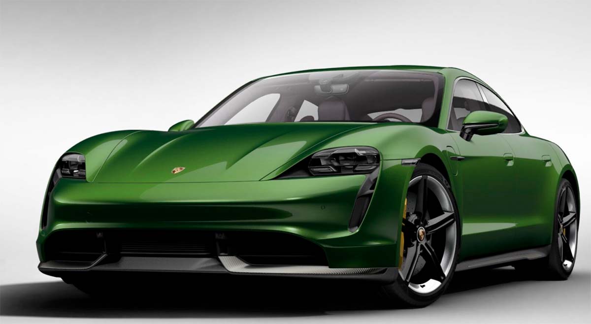 Porsche Taycan en Mamba Green