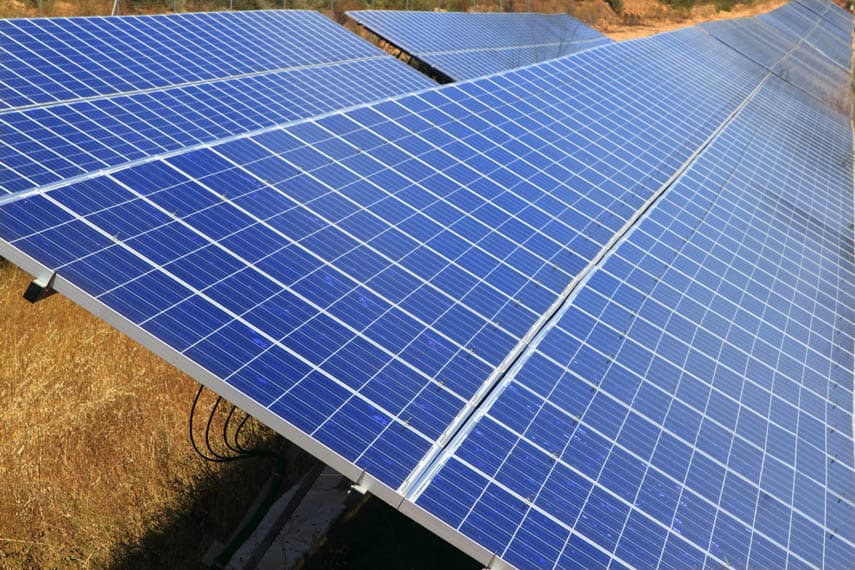 placas-solares-vista-lateral