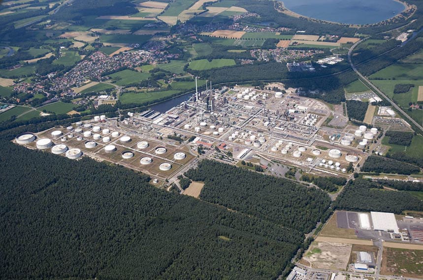 refineria-Lingen-BP-Alemania_plan-hidrogeno-verde-Orsted_vista-pajaro