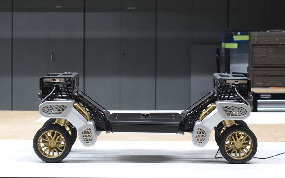 hyundai-new-horizons-studio-tiger_chasis