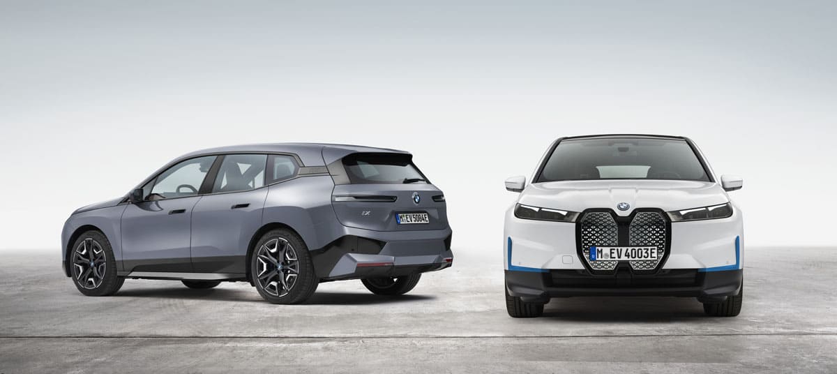 BMW-iX_xDrive50-xDrive40