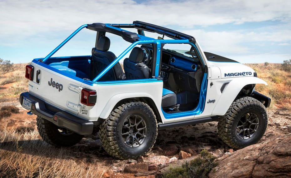 Jeep-Wrangler-Magneto-Concept-SUV-electrico_lateral